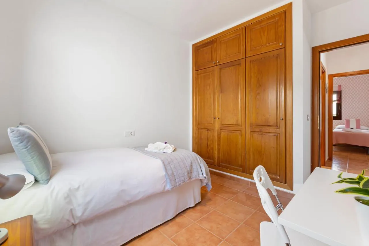Lanzarote Villa 3 Islas - Pool Heated 普拉亚布兰卡